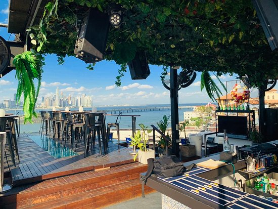 The Most Visited Rooftop Bars In Casco Viejo, Panama | The Tropicalista